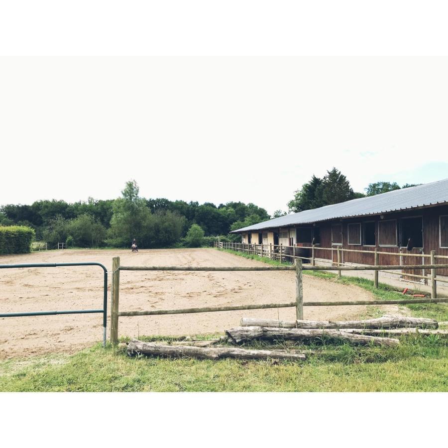 La Ferme De La Maugerie Bed & Breakfast Thoury Exterior foto